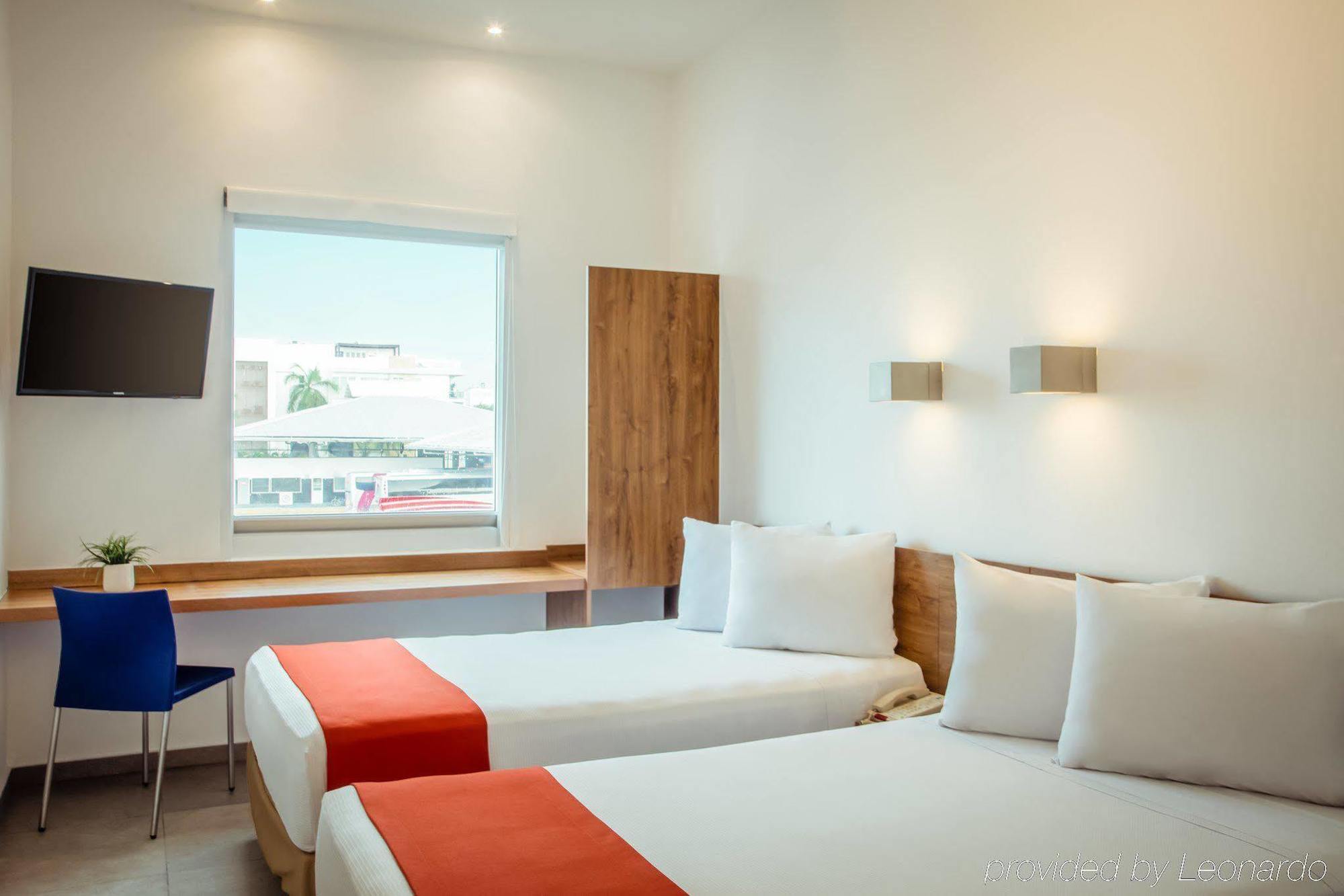 One Playa Del Carmen Hotell Eksteriør bilde